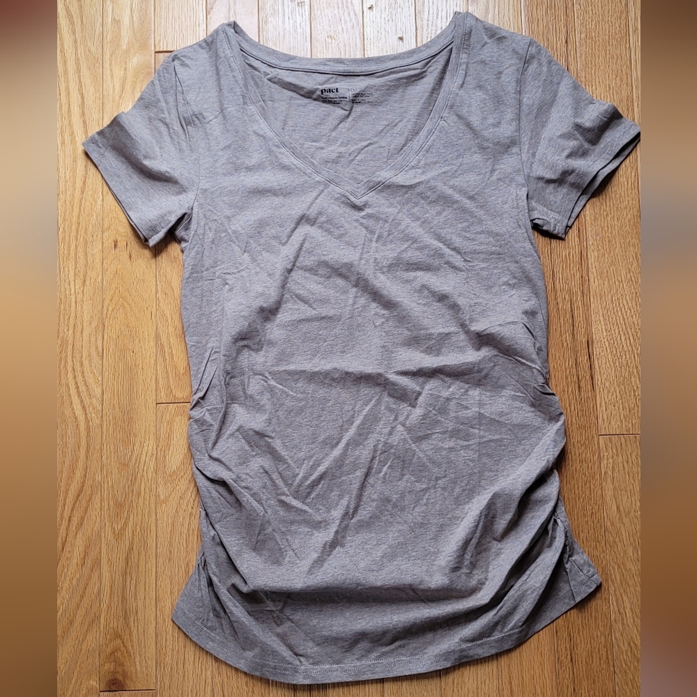 Pact Maternity Organic CottonShort Sleeve V-Neck Tee, Stucco Heather, Size Small